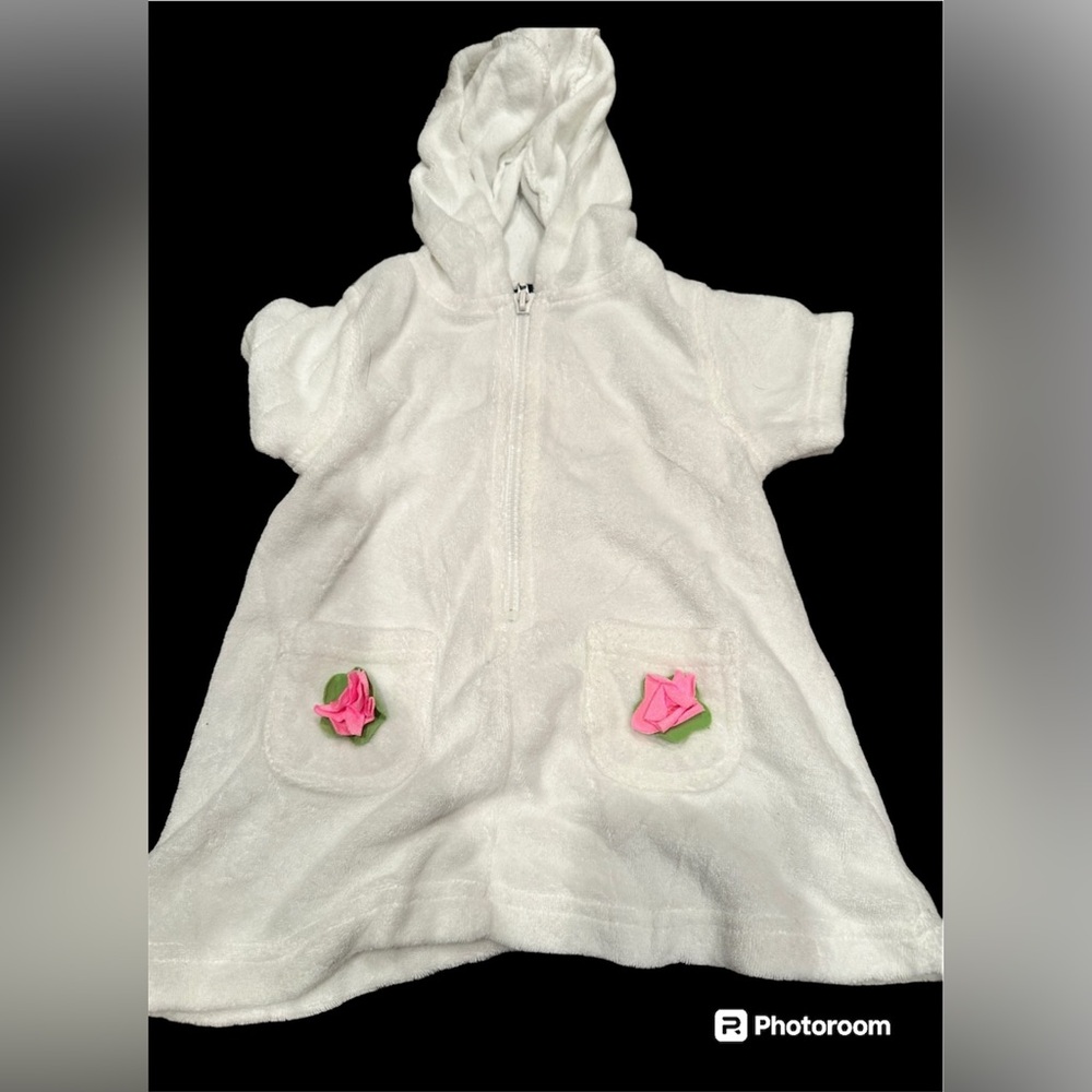 Childrens Place 6-9 months swim coverup